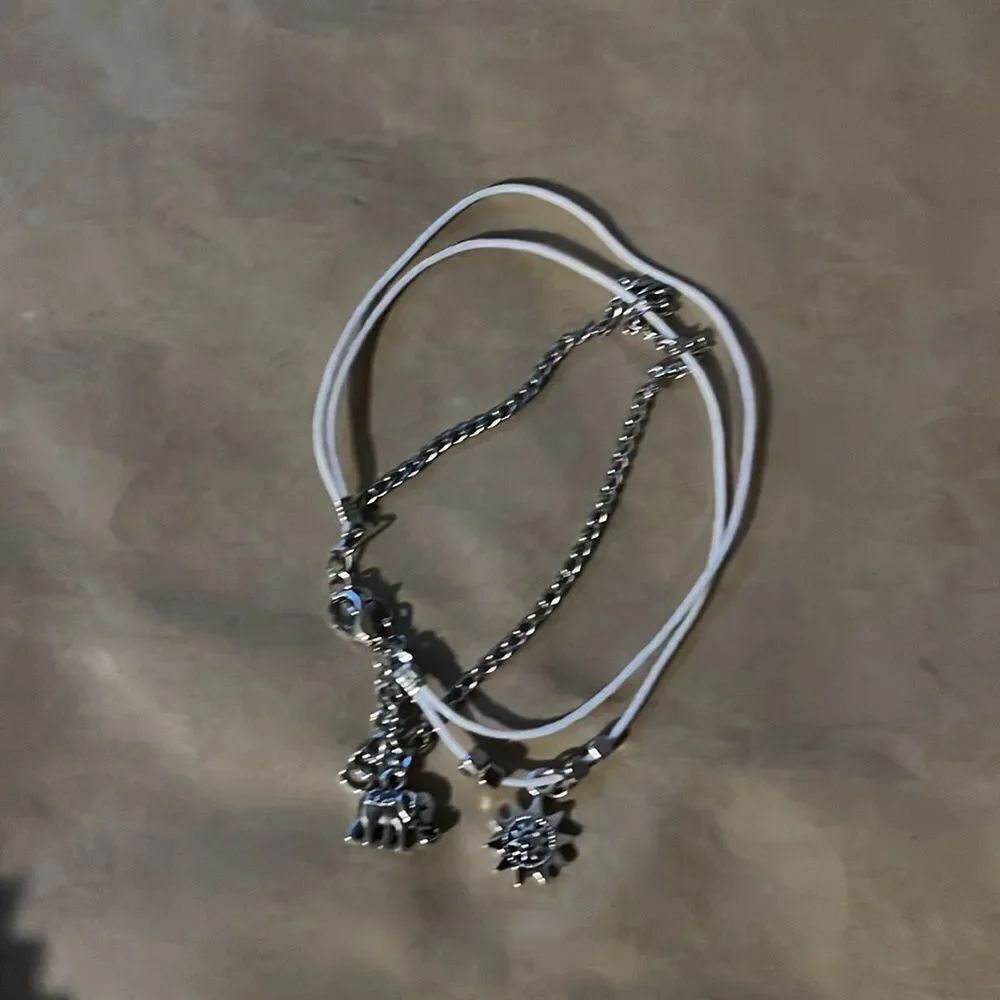 Simple Bracelet  - Picture 2 of 3